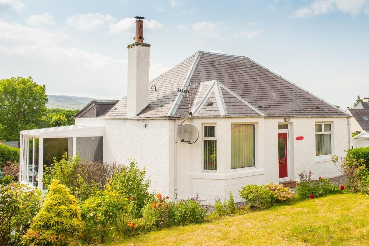Luxury Super Central Cottage With A Hot Tub/ Gym Portree Exterior foto